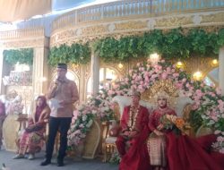 Walikota Pagar Alam Hadiri Pernikahan Nica