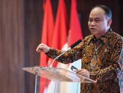 Berantas Judi Online, Menteri Budi Arie Instruksikan “Sapu Judol”