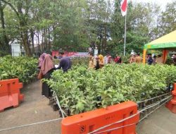 Ribuan Benih Buah Buahan Untuk Warga Lebak