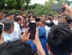 Warga Lebak Sambut Kedatangan Capres Prabowo Subianto
