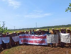 Aksi di Tengah Sawah, Petani Banten dukung Pengadilan kabulkan Praperadilan Firli Bahuri