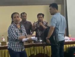 Viral.! Caleg DPRD Kabupaten Labrak PPK Saat Sidang Pleno