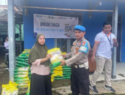 Personil Polsek Malingping Giat Pengamanan Operasi Bazar Beras