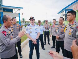 Tertibkan Kendaraan ODOL, Kapolda Sumsel Irjen A Rachmad Wibowo Tempatkan 9 Personel di UPPKB Kertapati