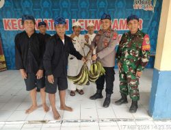 Kapolsek Leuwidamar Menerima Acara Ritual  Seba Baduy di Kantor Kecamatan  Leuwidamar