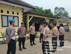 Personil Polsek Curugbitung Polres Lebak Melaksanakan Apel Serah Terima Piket Jaga