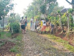 Keren,,, Masyarakat Kapung Sukalaksana Bersama RT 013 RW 013 Giat Gotong Royong