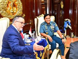 TNI AL Terima Kunjungan Kehormatan Duta Besar Chili Untuk Indonesia