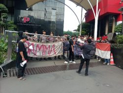 Gerakan Aksi Moral Mahasiswa Geruduk Komisi Pemberantasan Korupsi