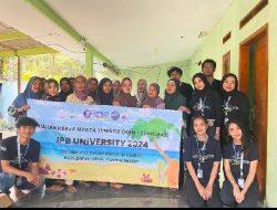 Ide Bisnis Berbasis Potensi Lokal, KKNT Inovasi IPB Membuat Wonton Ikan Bersama Warga