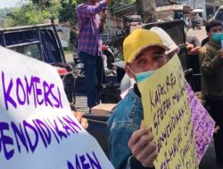Diduga Ada Penyalahgunaan BOP PAUD, PW Komando Pandeglang Lakukan Unras di Depan Dindik Pandeglang