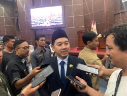Cetak Sejarah! di Usia 26 Tahun Farhan Azis Jabat Wakil Ketua DPRD Kota Serang Periode 2024-2029