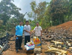 Gerak Cepat, YBM PLN Berikan Bantuan Keluarga Terkena Musibah Rumah Kebakaran