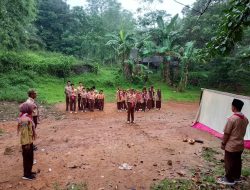 MA Mathla’ul Anwar Cisasah Bersama PKL Gelar Pramuka Perdana 2024-2025