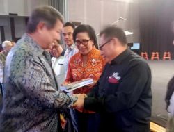 Kado Ahir Tahun Dari Hashim Untuk SMSI