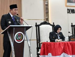Hadiri Rapat Paripurna di Gedung DPRD, Walikota Ludi Oliansyah Sampaikan Nota Pengantar LKPJ Pagar Alam 2024