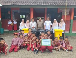 UBP Suralaya Menyalurkan Bantuan Sarana dan Prasarana ke SDN Cipala