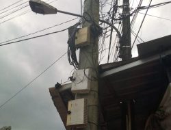 PLN Seolah Membiarkan Perusahan Internet Memakai Tiang Miliknya