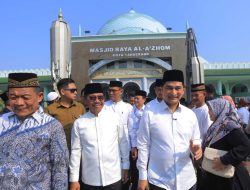 Wali dan Wakil Wali Kota, Dampingi Wagub Lepas 393 Calhaj Kota Tangerang