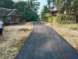 Warga Apresiasi Pembangunan Jalan di Kampung Cipayanggu