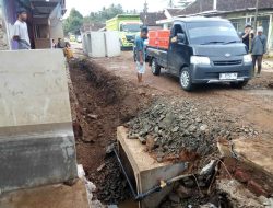 Gerak Cepat Pemerintah Kabupaten Lebak, Normalisasi Drainase dan Memasang Box Kaper di Jalan Kabupaten