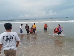 Satu Tewas, Satu Hilang dan Satu Selamat Akibat Terseret Ombak di Pantai Karang Seke Binuangeun