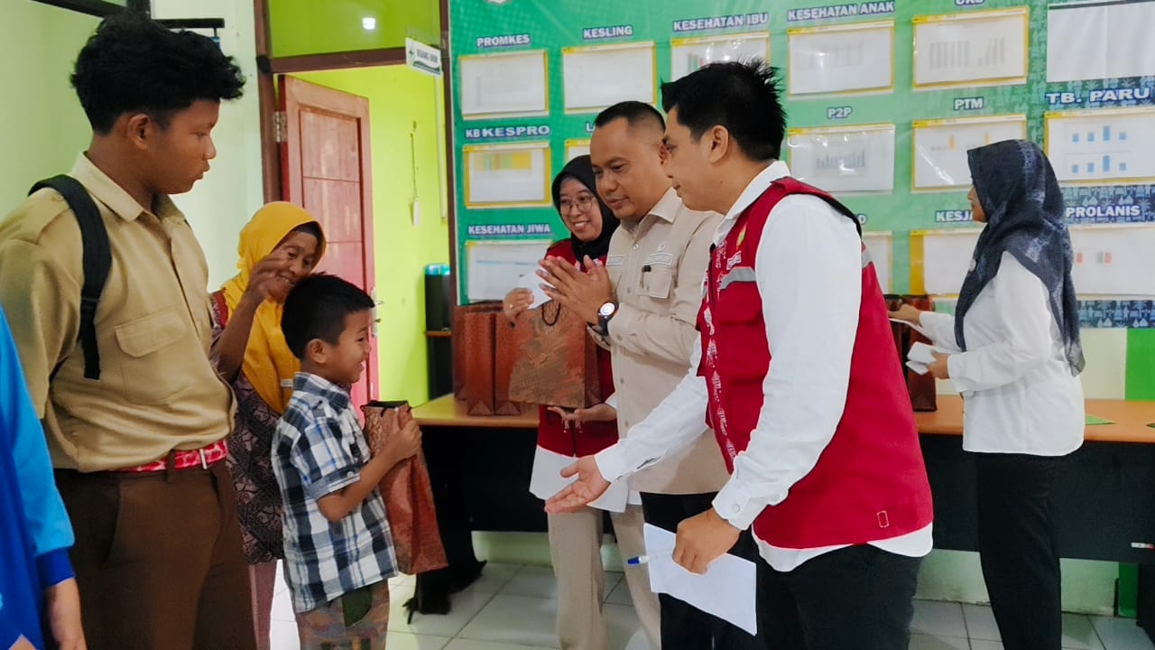 PKM Panggarangan Gelar Santunan Anak Yatim dan Baksos pada HKN 2025, Rabu (12/11/2025).