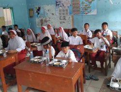 Lebak Luncurkan Program Makan Bergizi Gratis, Ribuan Siswa Merasa Manfaat