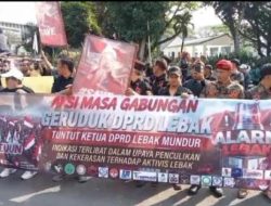 Dugaan Penculikan Aktivis, Massa Kepung DPRD Lebak: Desak Dalang Diungkap, Tak Ada yang Kebal Hukum